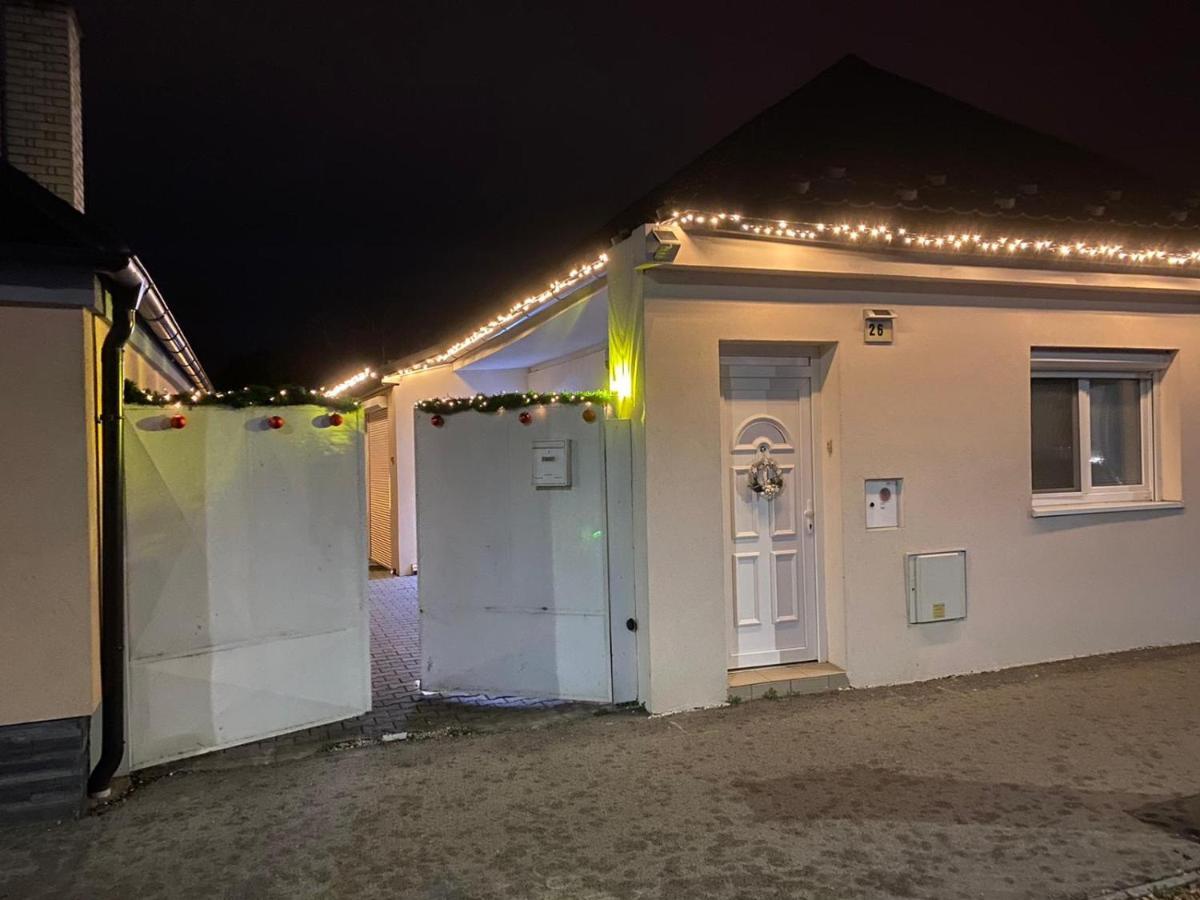 Holiday home Alia House With Garden In Piest'any
